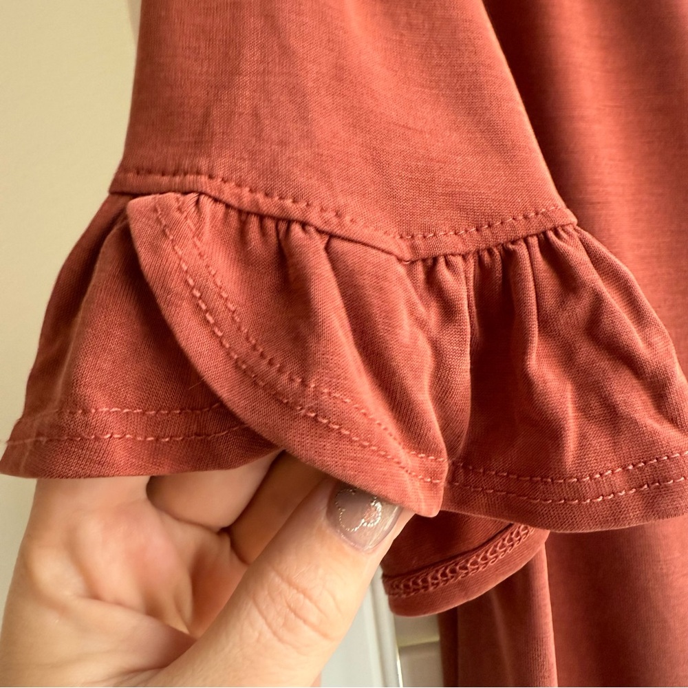 Green Envelope Button Down Flutter Short Sleeve Top in Rust red size small - Picture 3 of 10